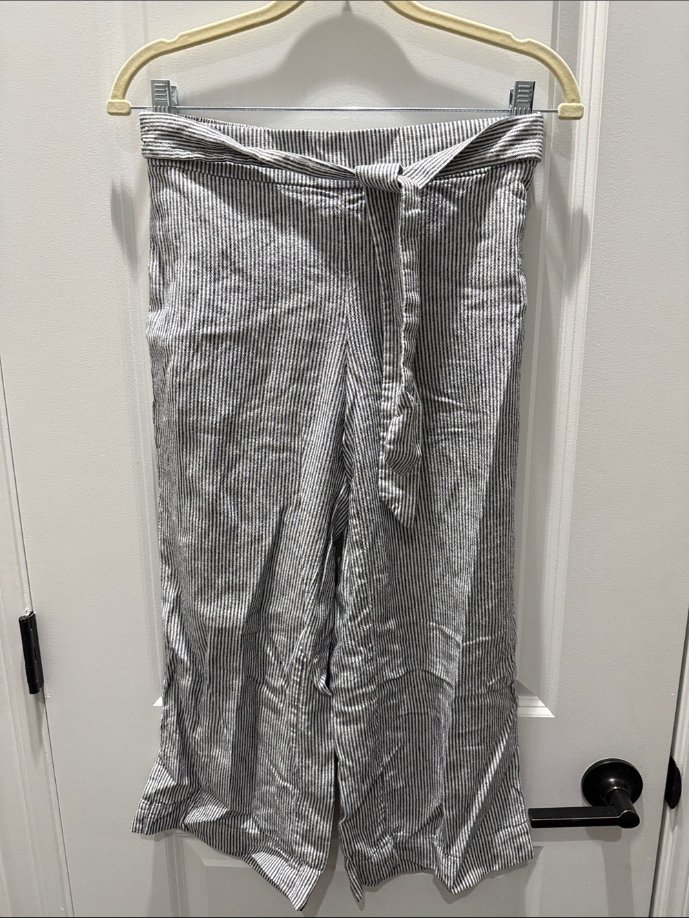 LOFT Navy & White Linen Blend Cropped Wide Leg Tie-Waist Pants